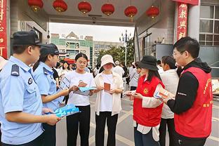 大雷带来的激情？韦世豪破门后跳向王大雷怀中庆祝